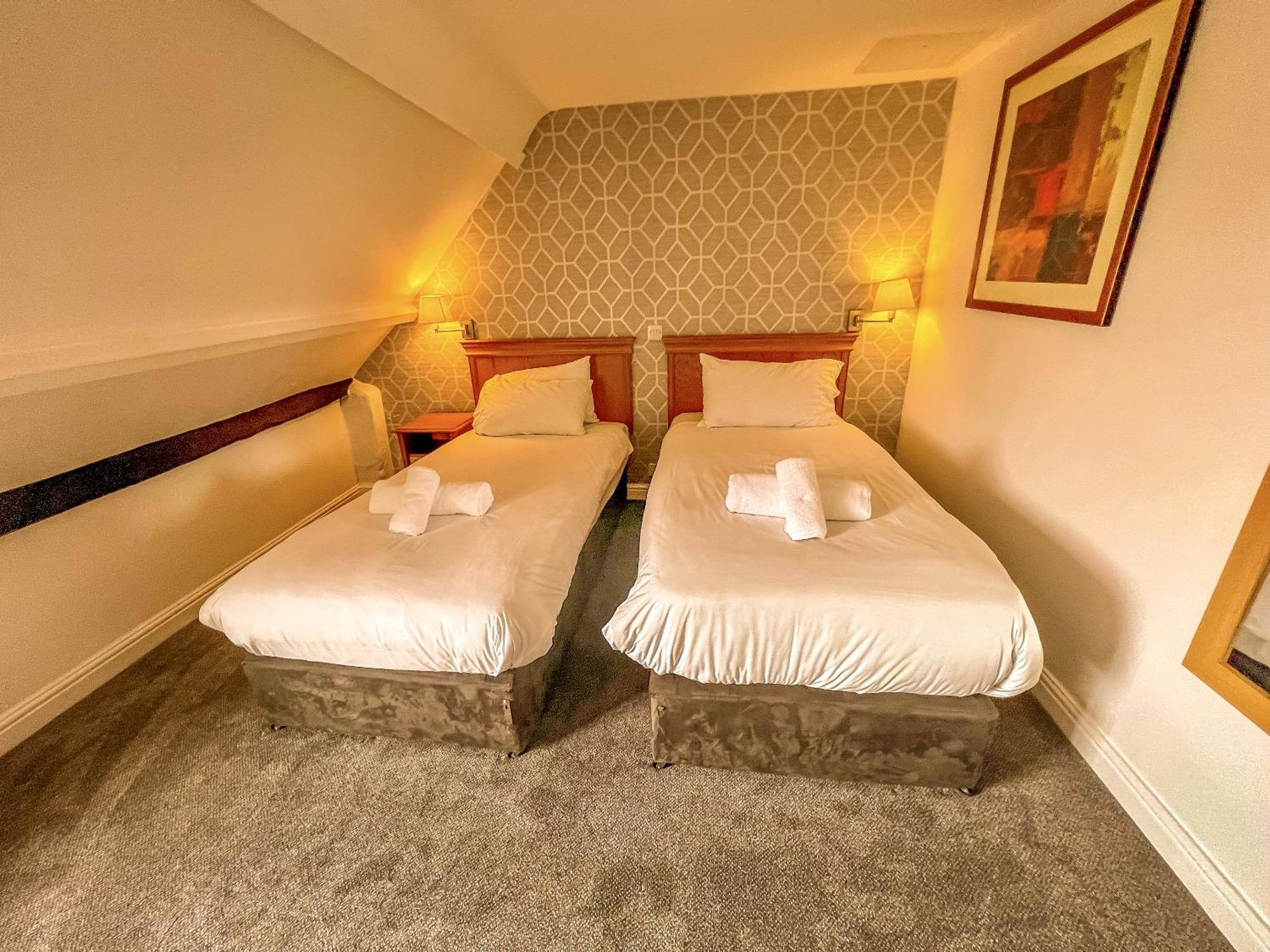 The Red Lion Hotel Spalding Esterno foto