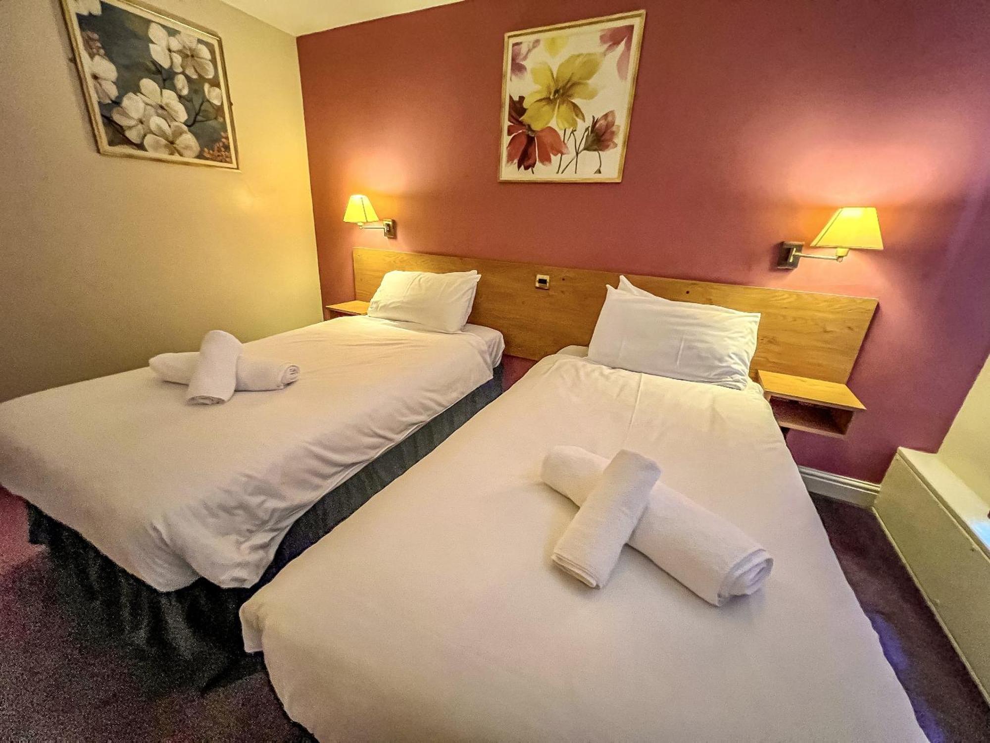 The Red Lion Hotel Spalding Esterno foto